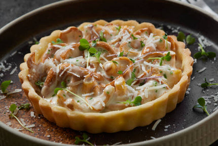 10  Mini tartelette d’Escargots, champignons, persillade et brouillade d’œuf