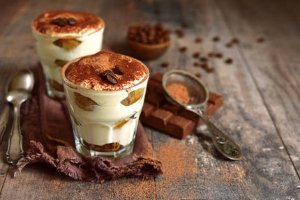 10 Verrine de panna cotta café, poires pochées, mousse mascarpone et cacao